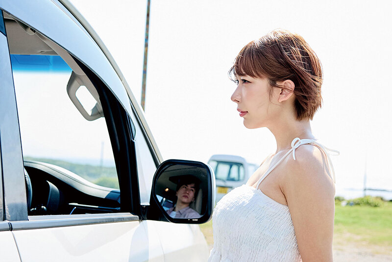 南国リゾートバイトに参加した僕は住み込み先で出逢ったデカ尻ギャルと人目を盗んでは生でハメまくった 弥生みづき - サンプル画像 - 20