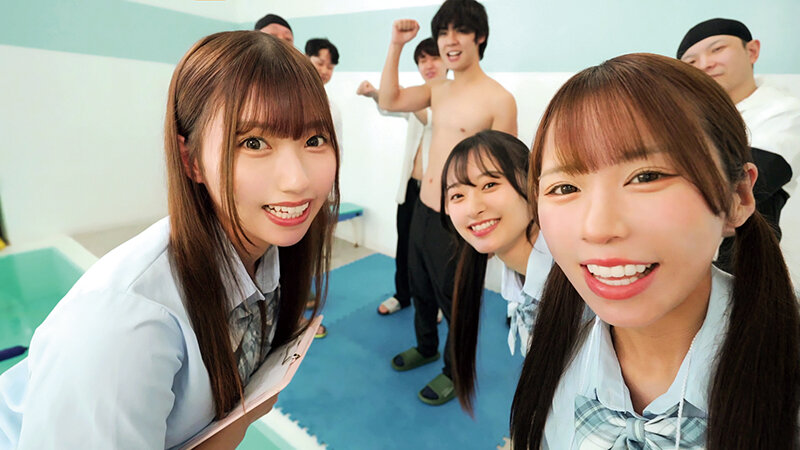 誰にでも股を開く水泳部のヤリマン女子マネージャーたちに全身ぶっかけ42発！！スク水のままいつでもどこでもヤリまくり即ハメ乱交合宿 - サンプル画像 - 2