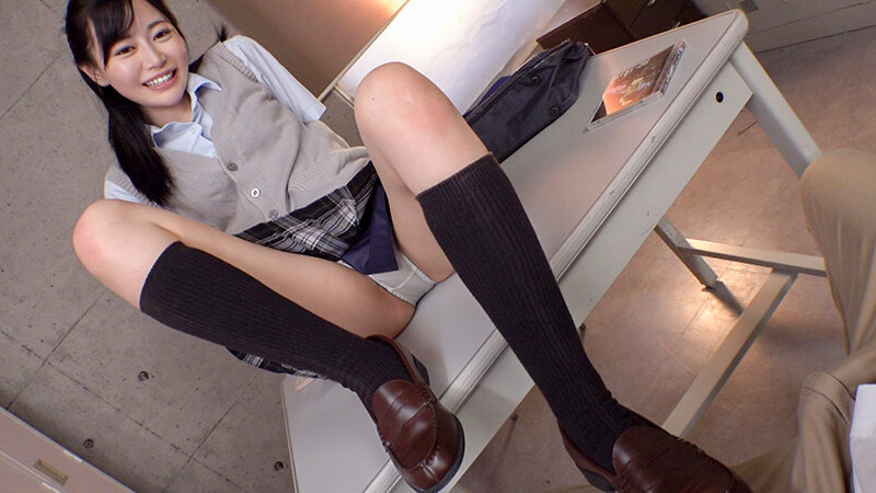 小悪魔挑発美少女 響乃うた - サンプル画像 - 13