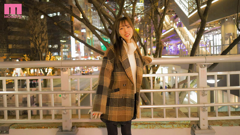 AV女優になった元カノ幼馴染と再会 久しぶりに会った彼女が垢抜けて可愛くなってたのでついデートに誘ったらまさかのOK あの頃は、ウブすぎてキスまでしかできなかった僕らはホテルに泊まって初めてのセックスなのにめちゃくちゃ中出ししまくった。 新井リマ - サンプル画像 - 9