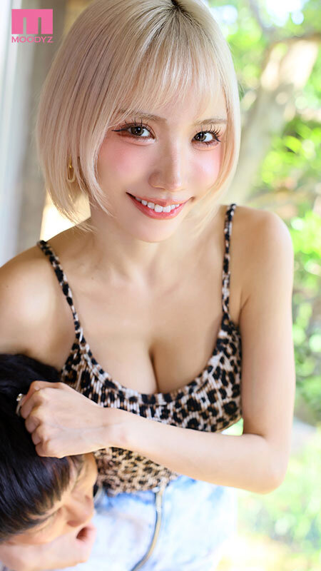 男友達みたいな距離感だった幼馴染と10年ぶりに再会したら… 急成長した巨乳ビッチギャルに筆おろし中出しで15発搾られた僕たち… 春陽モカ - サンプル画像 - 2