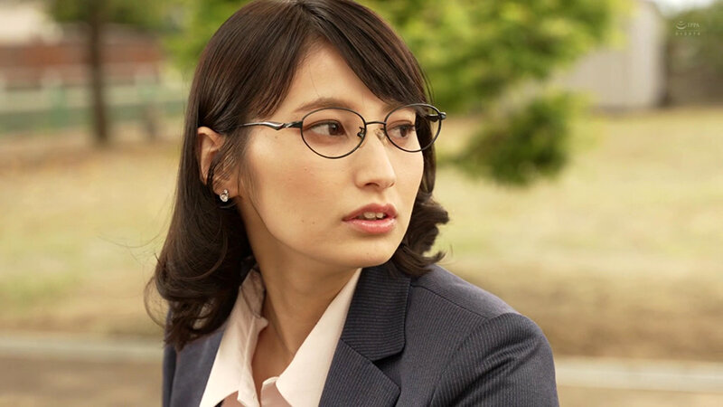 憧れの女上司と 本田瞳 - サンプル画像 - 1