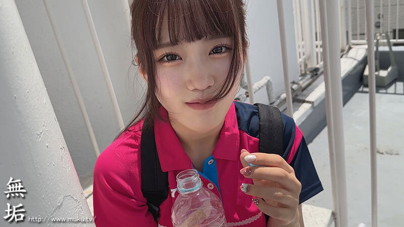部活帰りの汗だく美少女と我慢できない即ハメ青春SEX！ 汗の匂いはスケベなニオイ！部活終わりのSEXはガチで燃えるっ！運動部女子5人イチャイチャハメ撮りBEST - サンプル画像 - 9