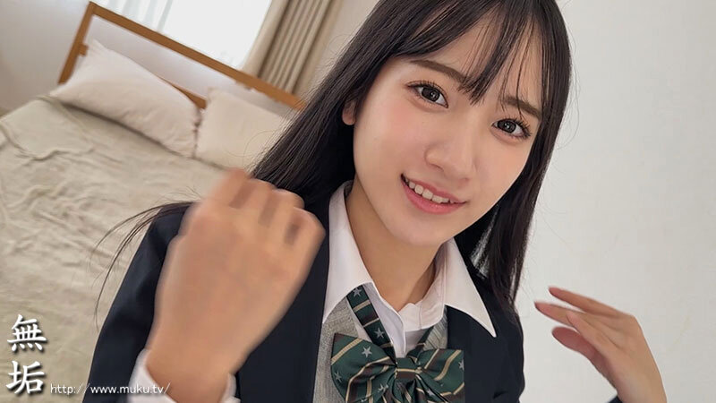 某投稿サイトで話題沸騰中！制服美少女No.1！ 最高にエロくて可愛い制服女子とハメまくりイチャラブSEX！ 超人気作BEST 4時間！ - サンプル画像 - 7