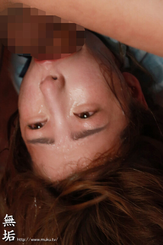 完全ノーカット 飲尿・浴尿・ぶっかけ全部乗せ グチュグチュに汚されたいドM美少女を連続喉奥絶頂させる溺れイキイラマチオ 花狩まい - サンプル画像 - 2