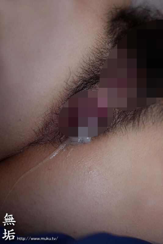 剛毛マン毛の純粋少女 初アナルSEX お尻までびっしり生えた業界一のマン毛フサフサ美少女、満を持してアナル解禁。 東雲あずさ - サンプル画像 - 11