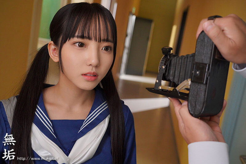 その身体は全部僕のいいなり。 絶対服従カメラ ～学級委員の優等生 美咲さん～ 美咲音 - サンプル画像 - 2