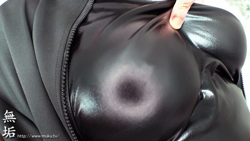 Hcup圧倒的巨乳マスク美少女がセックスにハマり過ぎて発情中。オジサン達とホテルでコスプレ裏垢オフパコ撮影。中出し、ドスケベ、汁まみれ、イキまくり、4P乱交。顔出しNG。シコ過ぎ注意。 - サンプル画像 - 2