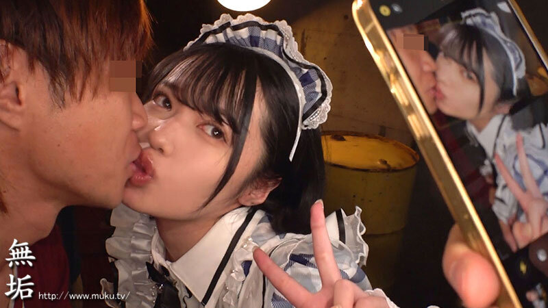 清楚系地下アイドルと裏営業で繋がるオフパコ乱交撮影会。 推してくれるなら無制限ナマ中出し放題な僕たちの痴女天使様。 八坂凪 - サンプル画像 - 1