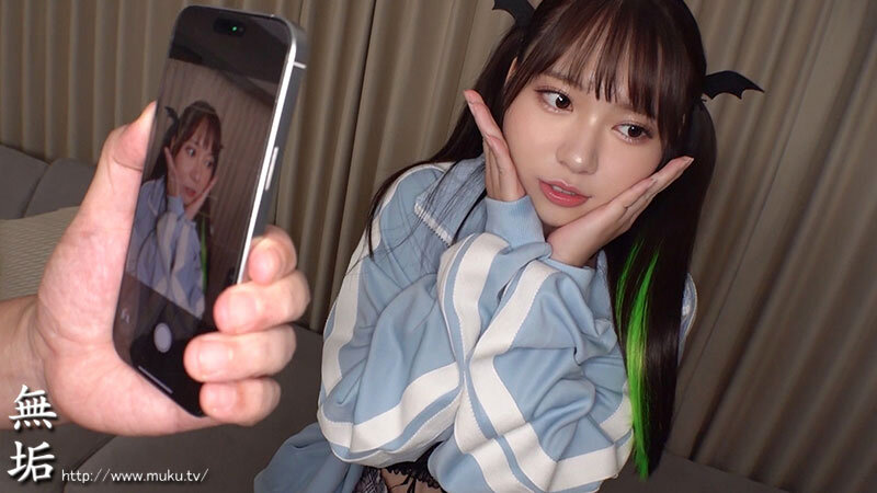 私、頑張って売れたいですっ♪ 人気者になりたいアイドル美少女が、明るく笑顔で内緒のオフパコ枕営業 咲月ひな - サンプル画像 - 12