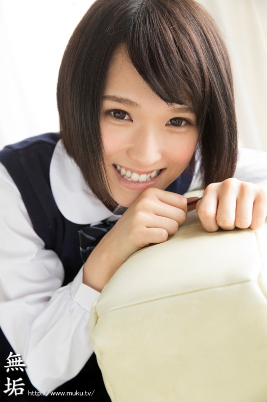 今日は家に椎名そらと二人きり…。正常位で乳首を舐めながらエッチしたり、オナニーを見せてくれたり手コキしてくれたり、中出しもさせてくれちゃいました。 - サンプル画像 - 1