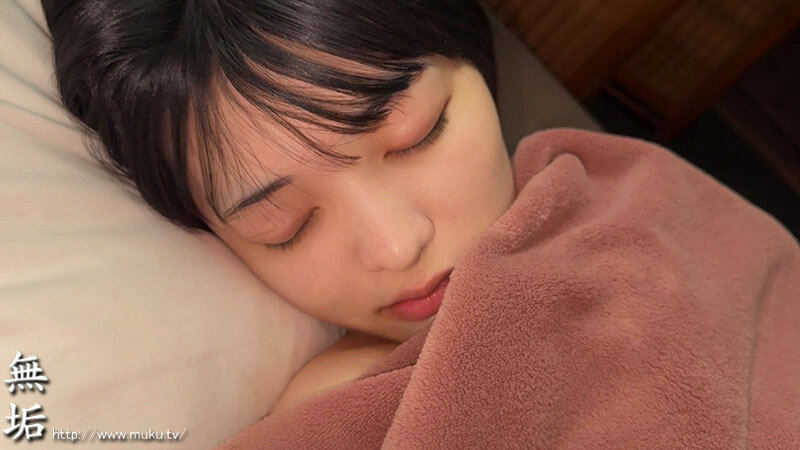 音楽フェス帰り 汗だくになった彼女と連日ホテルでセックス三昧 最高の夏の思い出を作った、本気のカップル子作り交尾映像。（MUKD-533） - サンプル画像 - 4