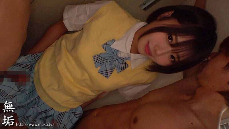 スレンダーな制服少女を、ただ欲望のままに汚したい。 制服フェティシズム（MUKD-579） - サンプル画像 - 10
