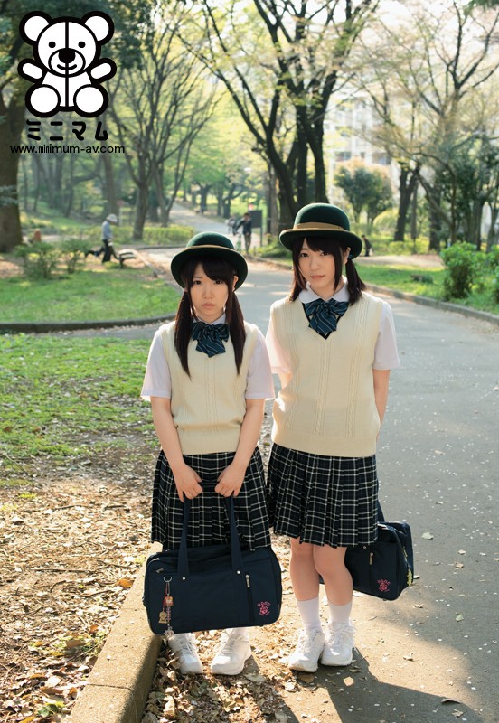 ママは知らない…思春期の娘とパパの歪んだ愛の日常。 本物中出し姉妹編 ここあとりおな - サンプル画像 - 1