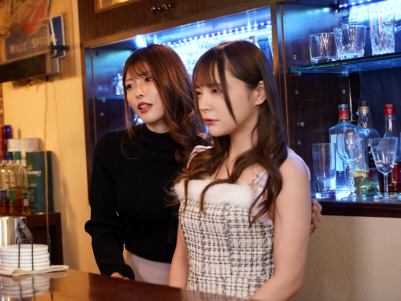 マゾ女を徹底支配する絶対女帝 新村あかり/一条みお - サンプル画像 - 1