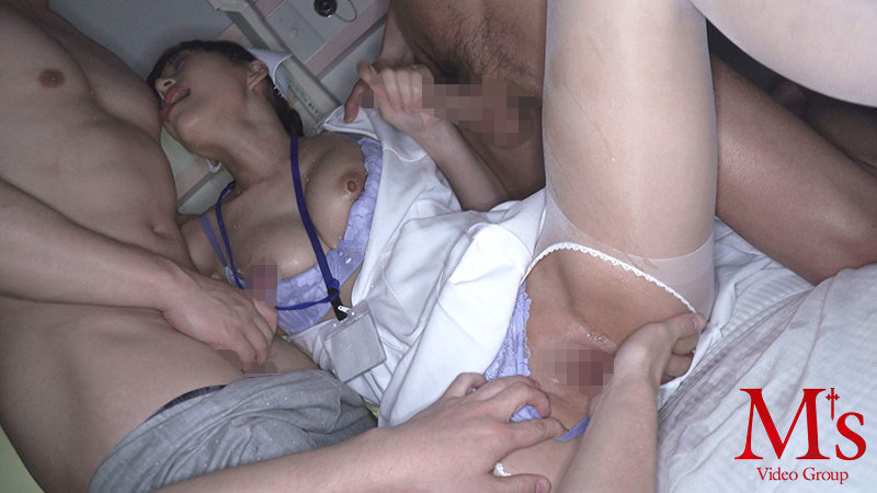 院内淫交 溜まった患者に有料マ○コ貸し出し吐精サービス 堀内未果子 - サンプル画像 - 10