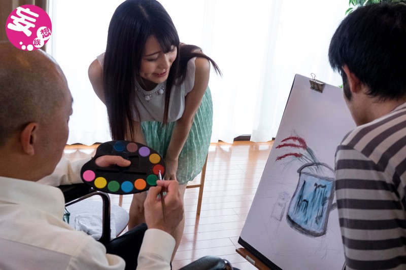 巨匠にヌードを描かれた妻 巨乳新妻女性器デッサンNTR 国見みすず - サンプル画像 - 5