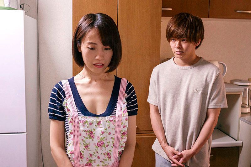 彼女に内緒で彼女の母ともヤってます… 長瀬麻美 - サンプル画像 - 10