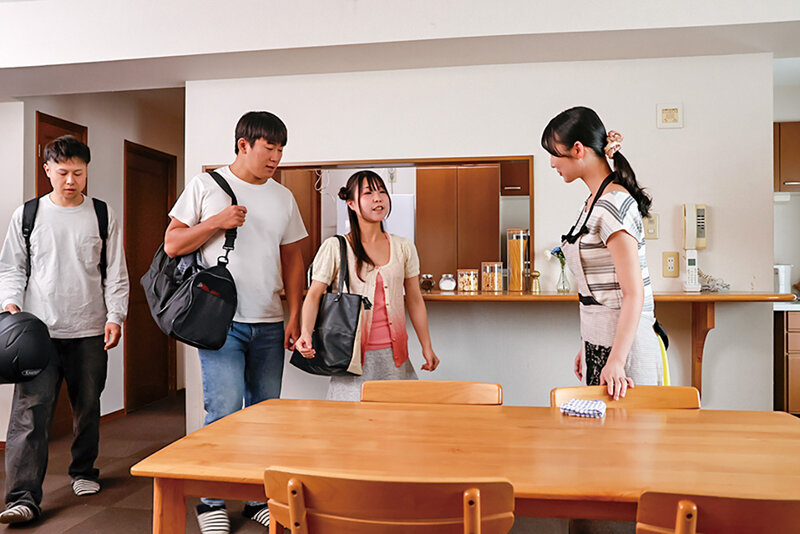 彼女に内緒で彼女の母ともヤってます… 雪代美鳳 - サンプル画像 - 2