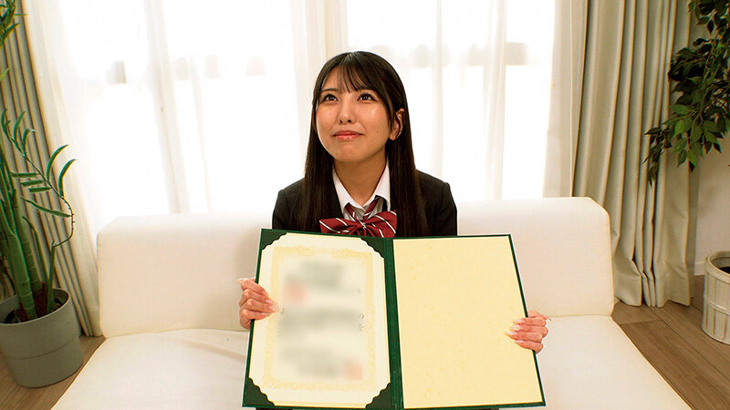 3分前まで女子〇校生！～2026年～卒業式直後に思い出の制服に初めての大量ぶっかけ！溜まりにたまった濃厚精子をあびせられ汚され全身精子でべっとり！ニオイたつチ〇ポ汁に火照ってそのまま生中出しSEX！！ - サンプル画像 - 2