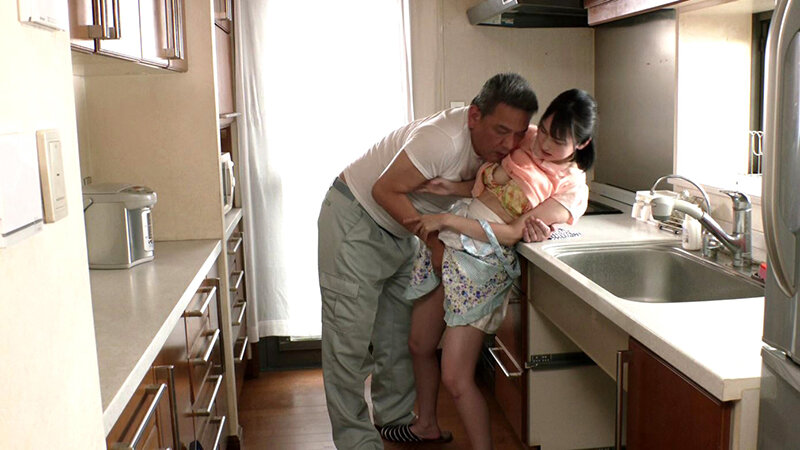 禁断の二度孕ませ 昔孕まされた男と7年後再会しまた孕まされた妻 糸井瑠花 - サンプル画像 - 14