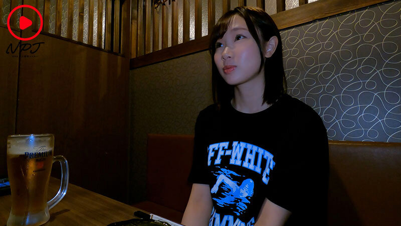 恐るべし20歳の性欲。 AV女優に憧れる女子大生のAVデビュードキュメント。 かえで - サンプル画像 - 4