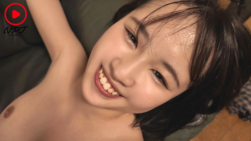 SNSで話題の褒め活女子にSEXも全力で褒めてもらいました！ 街中で褒め活している青森から出てきたばかりの宿なしネカフェ難民娘に宿を提供する代わりにハメ撮り！ - サンプル画像 - 10