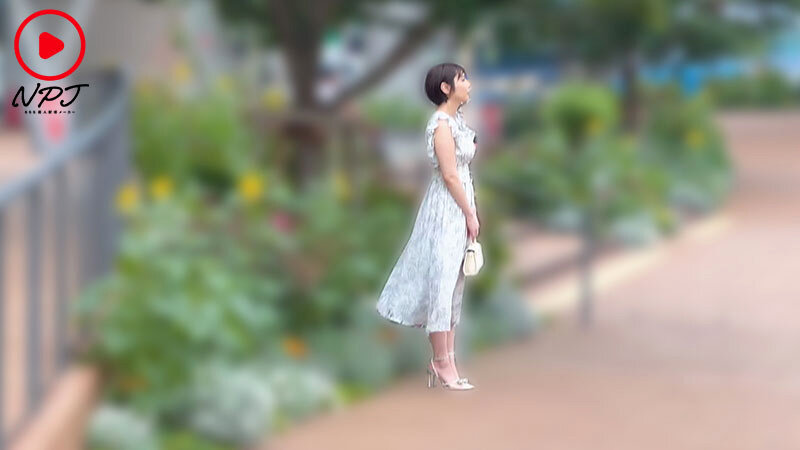 銀座の高級クラブで働く黒髪ショートヘア美女とマッチング！ホイホイ釣れたチョロいい女。 - サンプル画像 - 1