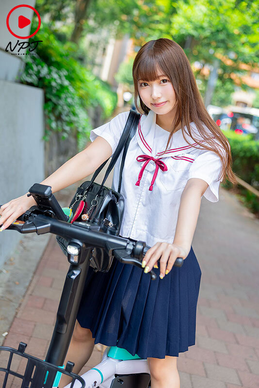 最上級に可愛いJ●と野外連れ回しべろちゅうデート 制服女子をドライブデートに誘ってホテルで中出しセックス - サンプル画像 - 10