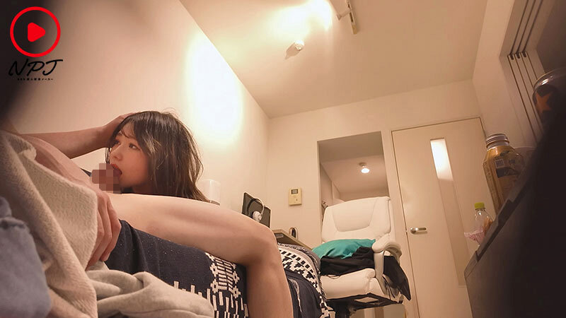 〇ー〇ーイーツは自由勤務だから「ナンパしていいんじゃない？」 巨乳配達員をその場でナンパし家に連れ込み盗撮 口説いてハメてそのまま勝手にAV発売。 - サンプル画像 - 2