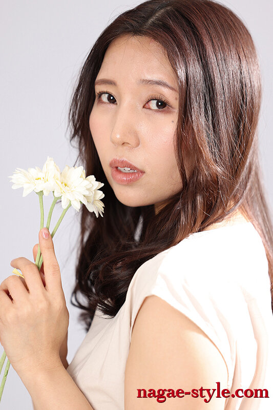 上司の前で・・ 私の妻がヌードモデルになりました。11 美丘さとみ - サンプル画像 - 1