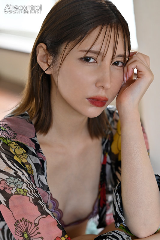 熱辣情婦 仲村みう - サンプル画像 - 2