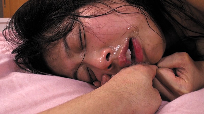 冷蔵庫いもーと ほーる 妹を冷蔵庫に閉じ込めたら、彼女は凍えてただの「穴」になってた。 前乃菜々 - サンプル画像 - 13