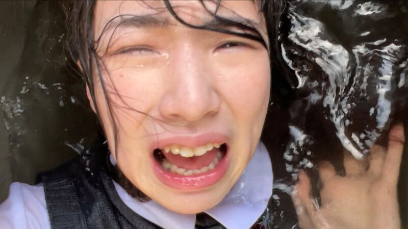 【性処理】下水管少女《尿・体液・水を口に注ぎまくる汁レ○プ》僕の下水が溺れた少女の体を駆け巡る。 花狩まい - サンプル画像 - 5