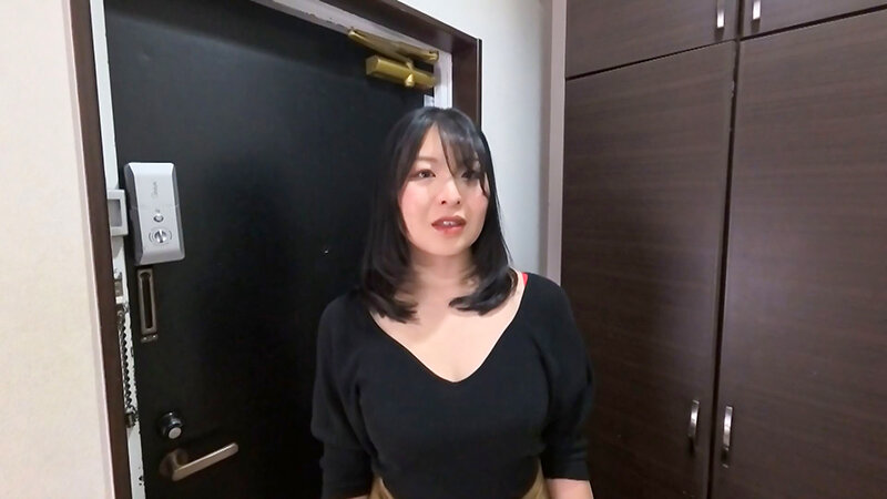 会社の女上司がデリヘルで働いていたので弱みにつけこみ本●（22）～広告代理店勤務の美BODY課長38歳 松坂つぐみ - サンプル画像 - 4