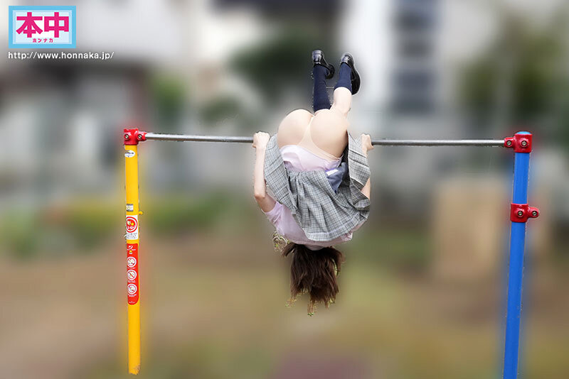 剃りたてパイパンおま●こハミマン誘惑に勃起…小悪魔な彼女の妹に呼び出されては何度も何度も中出しセックスしてしまったサイテーなボク。 倉本すみれ - サンプル画像 - 4