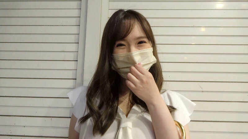 完全プライベート映像 天然Hカップの元看護師美女・月見伊織ちゃんと初めての二人きりお泊まり - サンプル画像 - 1