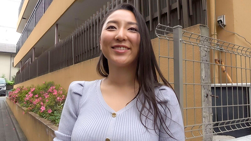 完全プライベート映像 泣く子も黙るエロの代名詞 本真ゆりちゃんと初めての二人きりお泊まり - サンプル画像 - 1