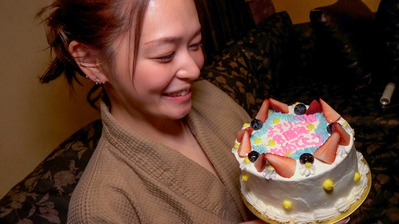 完全プライベート映像 デビュー8周年記念日に大号泣・橘メアリーちゃんと初めての二人きりお泊まり - サンプル画像 - 9