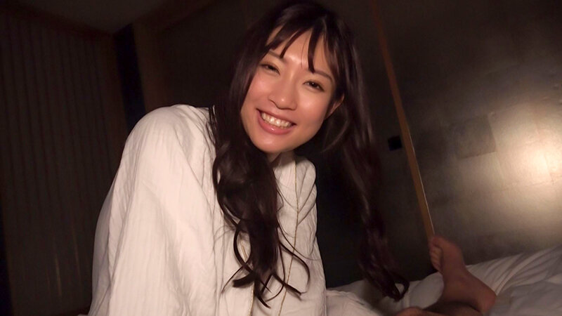 完全プライベート映像 24時間360度可愛すぎ！ 宮城りえちゃんと初めての二人きりお泊まり - サンプル画像 - 15
