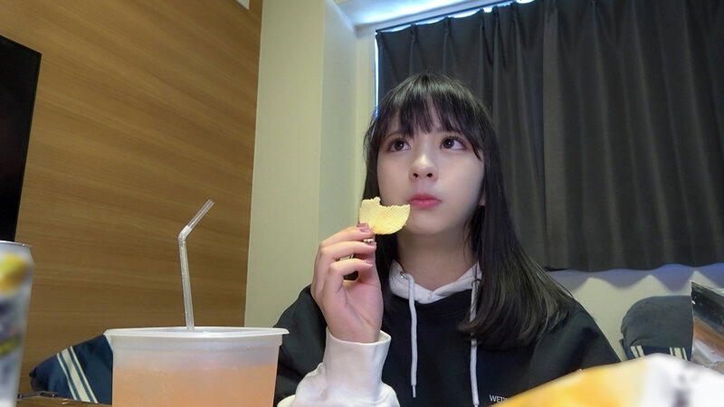 1K中出し部屋呑みドキュメント Jカップ最強ボディ娘・希咲アリスちゃん - サンプル画像 - 2