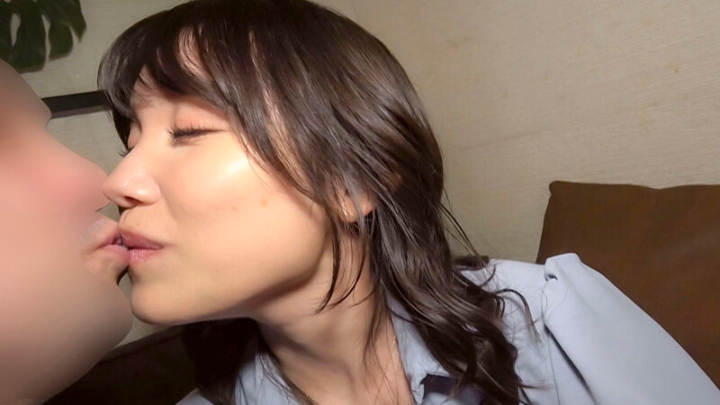 完全プライベート映像 包まれそうな透明感！永遠の清楚お姉さん 岬さくらちゃんと初めての二人きりお泊まり - サンプル画像 - 2