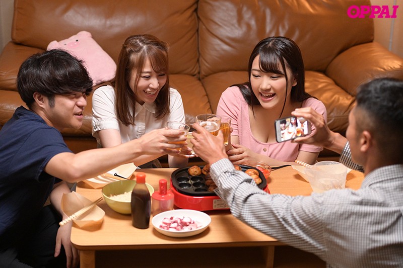 彼女が家族旅行で一週間留守にしたので彼女の巨乳女友達に中出ししまくりました。 姫咲はな - サンプル画像 - 1