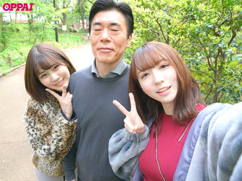 え、こんな場所で挟み撃ち！？声が出せない状況で強●射精・男潮吹きパパ活Wデート 小花のん 川北メイサ - サンプル画像 - 1