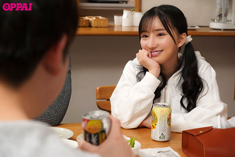 20年来の親友を裏切ってあいつの彼女とコンドームを使いきっても尚、生ハメでヤリまくってしまった… 楪カレン - サンプル画像 - 1