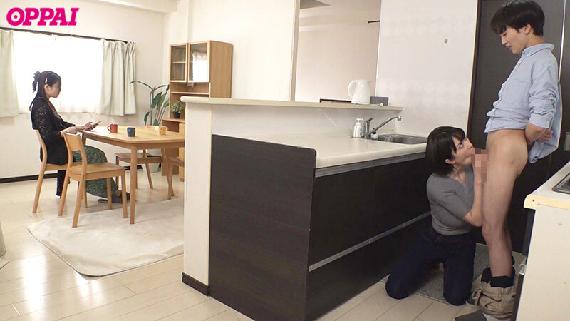 奥さんはこんなに乳ズリしてくれる？寝取り淫語で痴女られパイズリ搾精してくる巨乳女上司 - サンプル画像 - 9