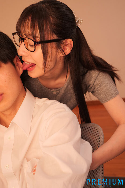 「エッチなことばかり教えてごめんね？」ベロキス手コキで情けなく腰ガク射精する童貞生徒が可愛くて…何度も中出しさせる痴女家庭教師 三好佑香 - サンプル画像 - 9