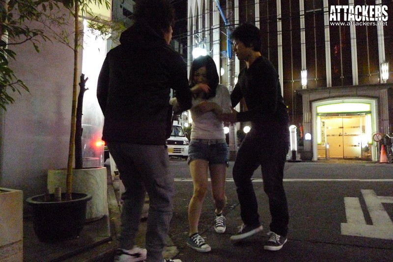 不夜城流儀 家出少女の涙はネオンに溶けて みなみ愛梨 - サンプル画像 - 12