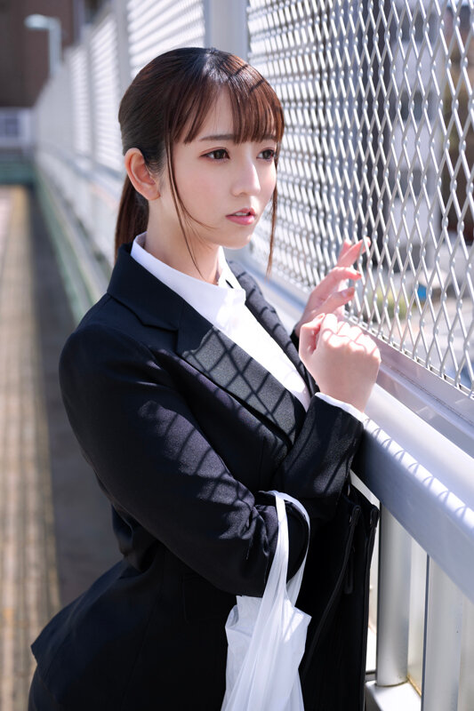 超密着ドキュメンタリー 20代半ばの再就職活動 小花のん - サンプル画像 - 1