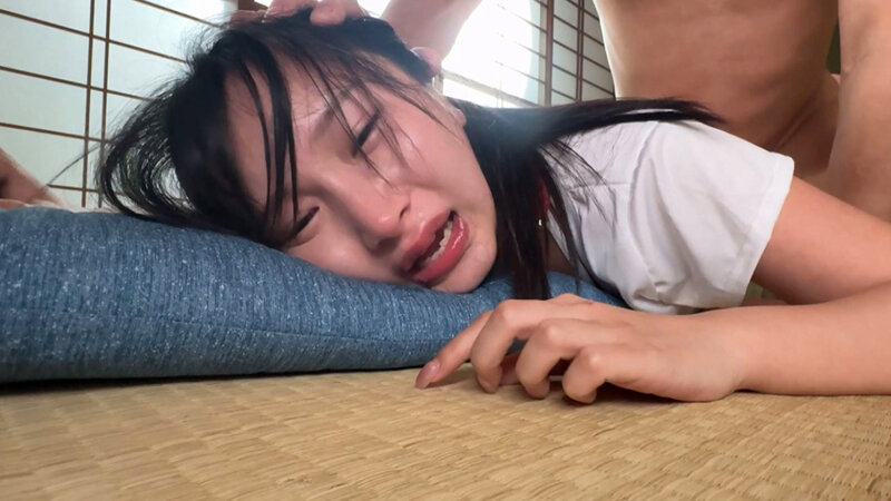 ここから逃がしてもらう為にまだ何も知らない女の子が受け入れた想像を絶する20のこと。由良かな - サンプル画像 - 4